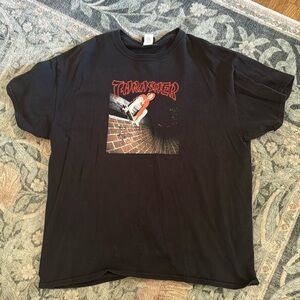 Men’s thrasher shirt